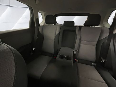 Used 2022 Nissan Rogue SV FWD image 18