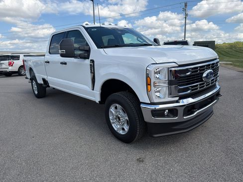 New 2026 Ford F250 XLT AWD/4WD image 3
