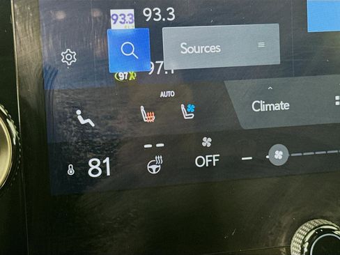 Used 2023 Lexus RX 350 Premium image 22