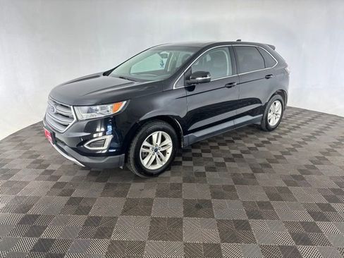 Used 2018 Ford Edge SEL w/ Equipment Group 201A AWD/4WD image 3