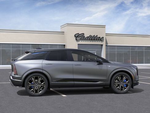 New 2026 Cadillac Optiq V image 5