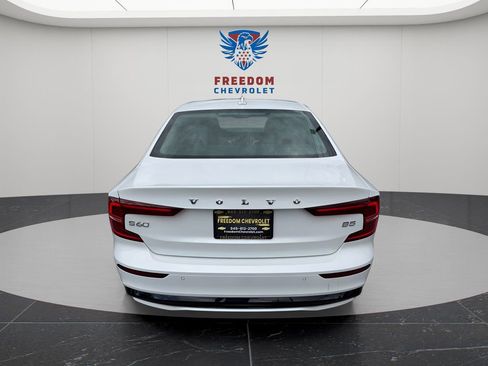 Used 2024 Volvo S60 B5 Core w/ Climate Package FWD image 6