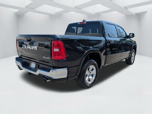 Used 2025 RAM 1500 Big Horn AWD/4WD image 5