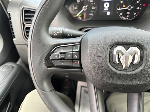 Used 2025 RAM ProMaster 2500 image 38