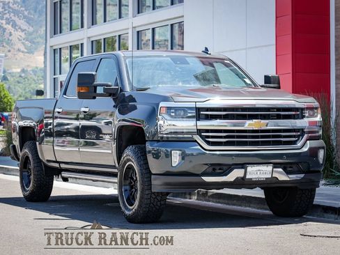 Used 2018 Chevrolet Silverado 1500 High Country AWD/4WD image 1