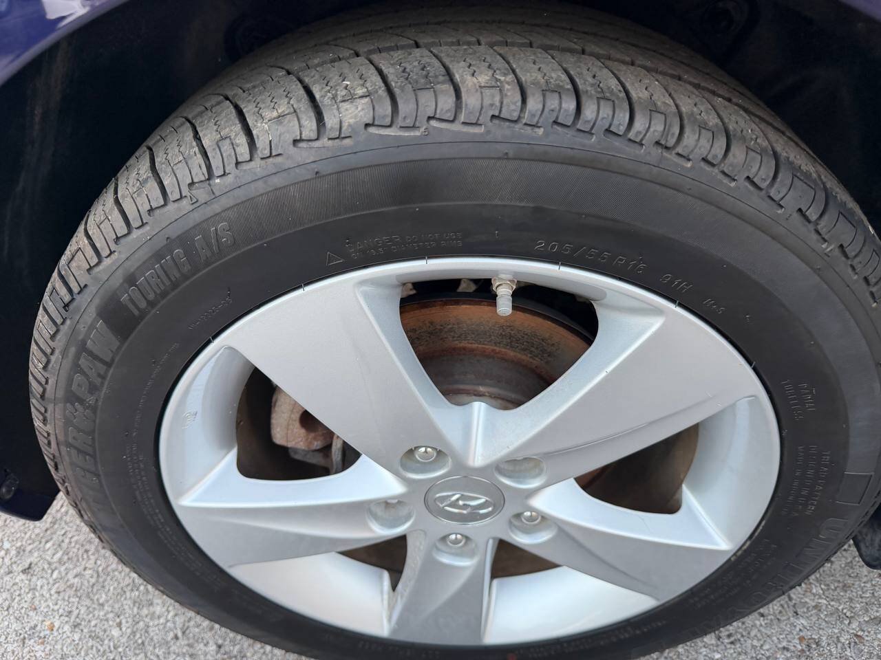 Used 2013 Hyundai Elantra GLS w/ Preferred Pkg FWD image 27