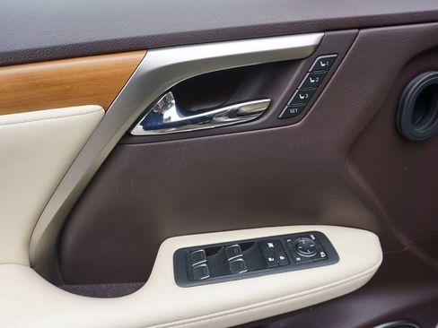 Used 2020 Lexus RX 350 AWD w/ Premium Package image 4