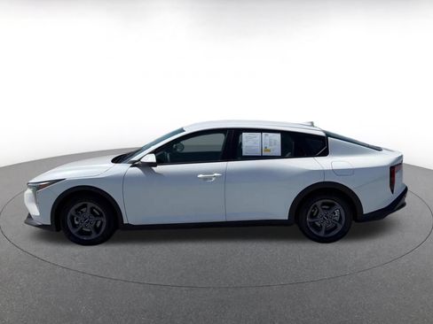 Used 2025 Kia K4 FWD image 9