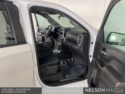 Used 2022 Chevrolet Silverado 1500 LT AWD/4WD image 15