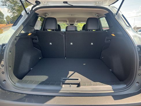 New 2026 Nissan Kicks SR image 22