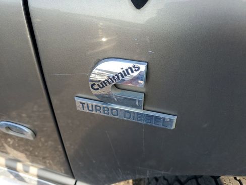 Used 2006 Dodge Ram 3500 Truck Laramie RWD image 2