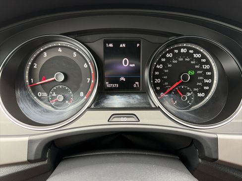 Used 2020 Volkswagen Atlas Cross Sport SE AWD/4WD image 17
