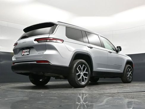 Used 2024 Jeep Grand Cherokee L Limited w/ Luxury Tech Group II image 63