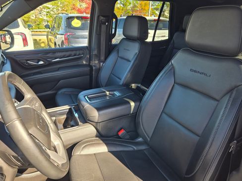 Used 2023 GMC Yukon Denali image 23