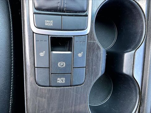 Used 2019 Kia Optima EX image 34