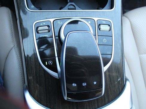 Used 2016 Mercedes-Benz C 300 Sedan image 23