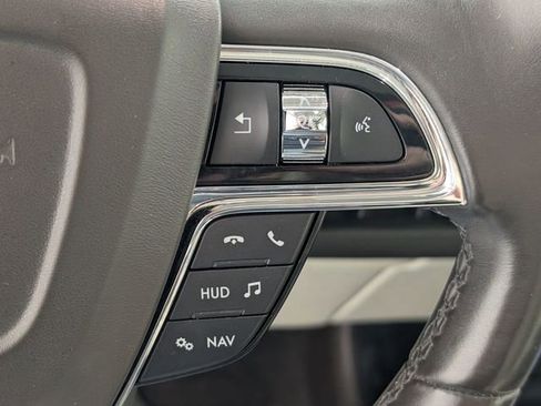 Used 2021 Lincoln Navigator L Black Label image 17