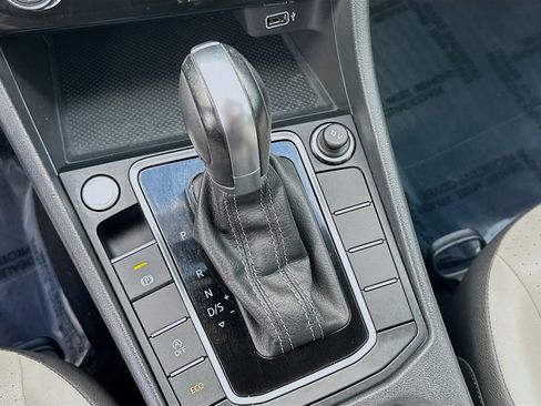 Used 2019 Volkswagen Jetta R-Line image 15