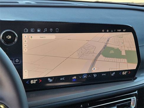 New 2026 Chevrolet Traverse LT w/ Driver Confidence Package image 15