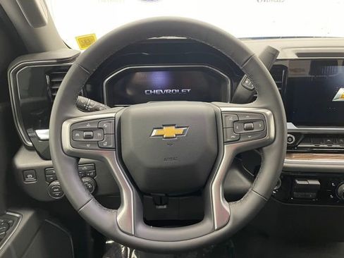 Certified 2025 Chevrolet Silverado 1500 LT image 13