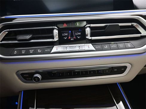Used 2019 BMW X5 xDrive40i w/ Luxury Seating Package image 22
