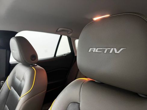 Used 2024 Chevrolet Trax ACTIV FWD image 42