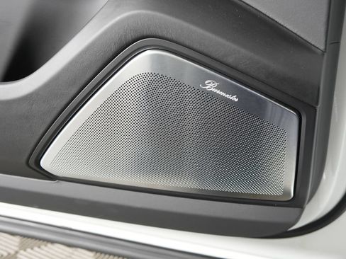 Certified 2025 Porsche Cayenne GTS AWD/4WD image 19