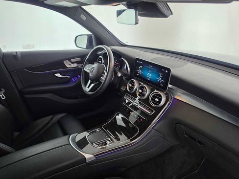 Certified 2022 Mercedes-Benz GLC 300 image 11