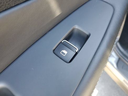 Used 2023 Hyundai Santa Fe SEL w/ Premium Package FWD image 17