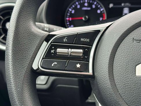 Used 2023 Kia Forte LXS image 20