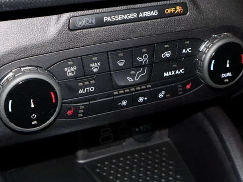 Used 2023 Ford Bronco Sport Outer Banks w/ Tech Package AWD/4WD image 33