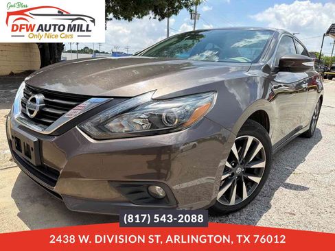 Used 2017 Nissan Altima 2.5 SL w/ 2.5 Technology Package FWD image 1