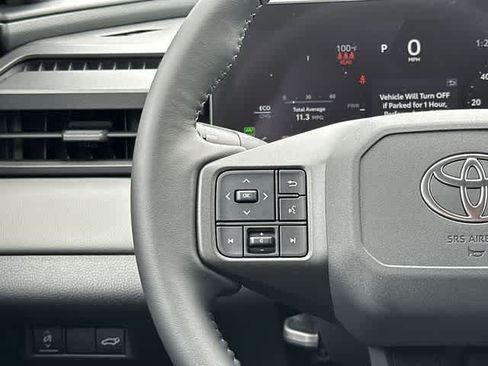 Used 2026 Toyota RAV4 SE AWD/4WD image 8