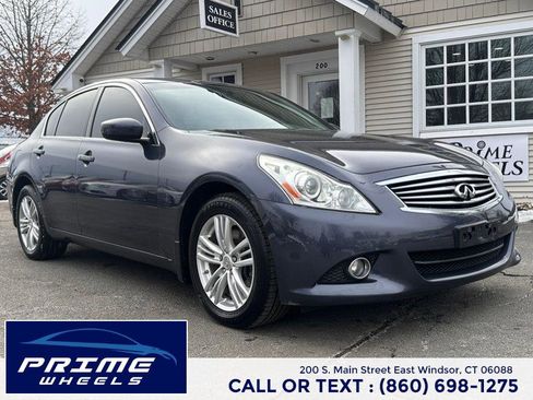 Used 2010 INFINITI G37 4dr x AWD w/ Premium Pkg image 1