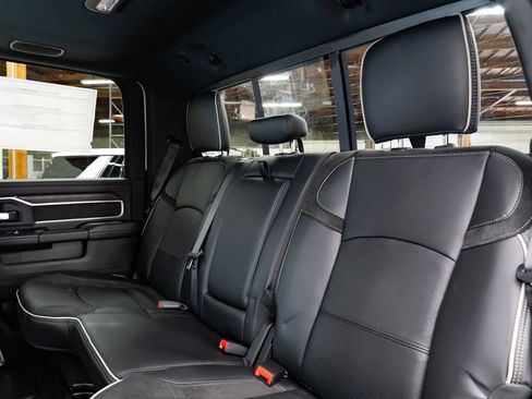 New 2026 RAM 3500 Laramie AWD/4WD image 28