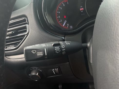 Used 2023 Dodge Durango SXT RWD image 27