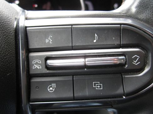 Used 2023 GMC Canyon AT4 w/ AT4 Premium Package AWD/4WD image 16
