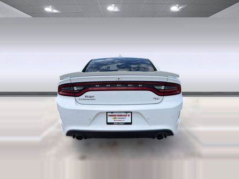 Used 2019 Dodge Charger R/T RWD image 9