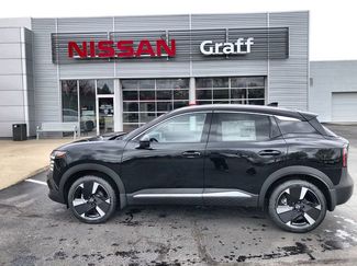 New 2025 Nissan Kicks SR w/ SR Premium Package image 1
