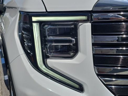 Certified 2023 GMC Sierra 1500 SLT w/ SLT Premium Package image 10