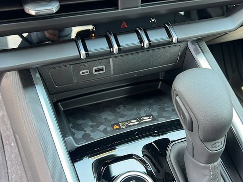 New 2026 Chevrolet Colorado Trail Boss AWD/4WD image 20