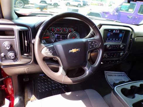 Used 2016 Chevrolet Silverado 1500 LT w/ LT Convenience Package AWD/4WD image 15