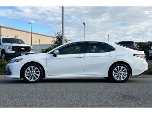 Certified 2024 Toyota Camry LE w/ Convenience Package FWD image 7
