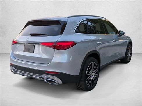 Certified 2026 Mercedes-Benz GLC 300 image 5