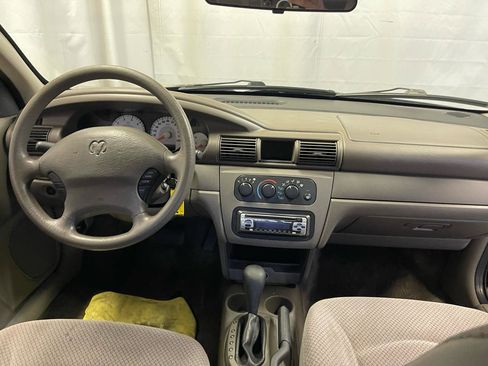 Used 2004 Dodge Stratus SE FWD image 17