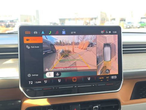 New 2025 Volkswagen ID. Buzz 1st Edition image 19