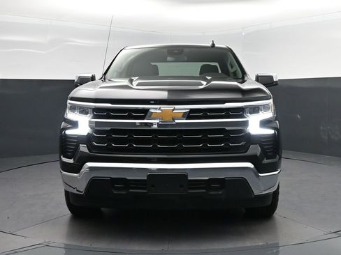 Used 2024 Chevrolet Silverado 1500 LT AWD/4WD image 10