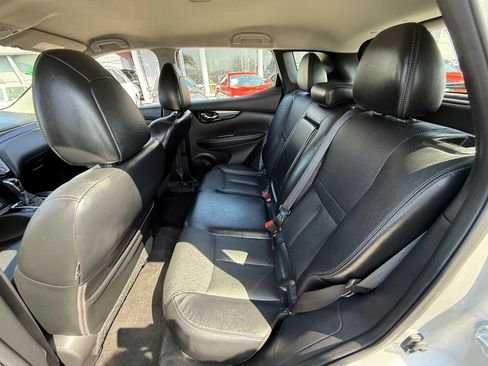 Used 2017 Nissan Rogue Sport SL FWD image 15