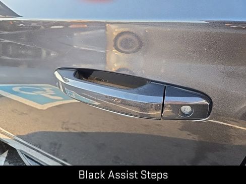 Used 2016 Chevrolet Tahoe LS image 10