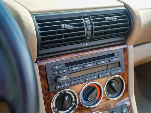 Used 2000 BMW Z3 2.5i image 43